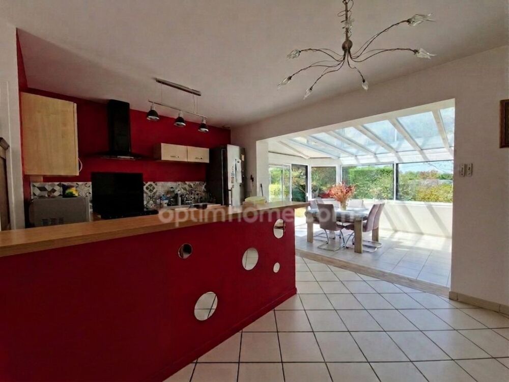 Vente Maison Maison de 117m² à vendre, 3 chambres possibilité 4, terrain de plus de 1500 m² à LOCHES (37) Loches