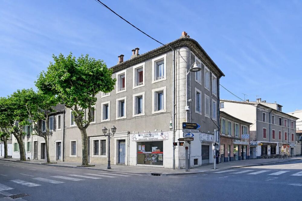 Immeuble de 5 lots et 2 locaux commerciaux 301 m² à Alès
