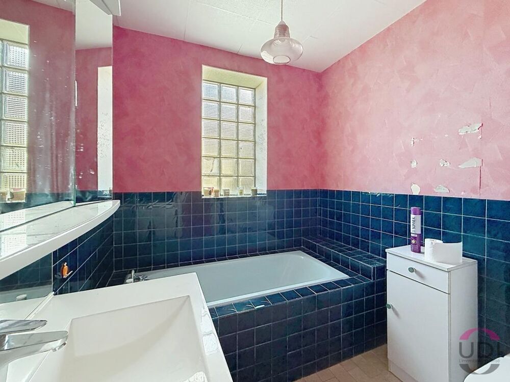 Vente Maison Maison de ville avec garage et courette – Proche centre-ville Montlucon