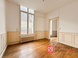  Immeuble � vendre 10 pi�ces 215 m�