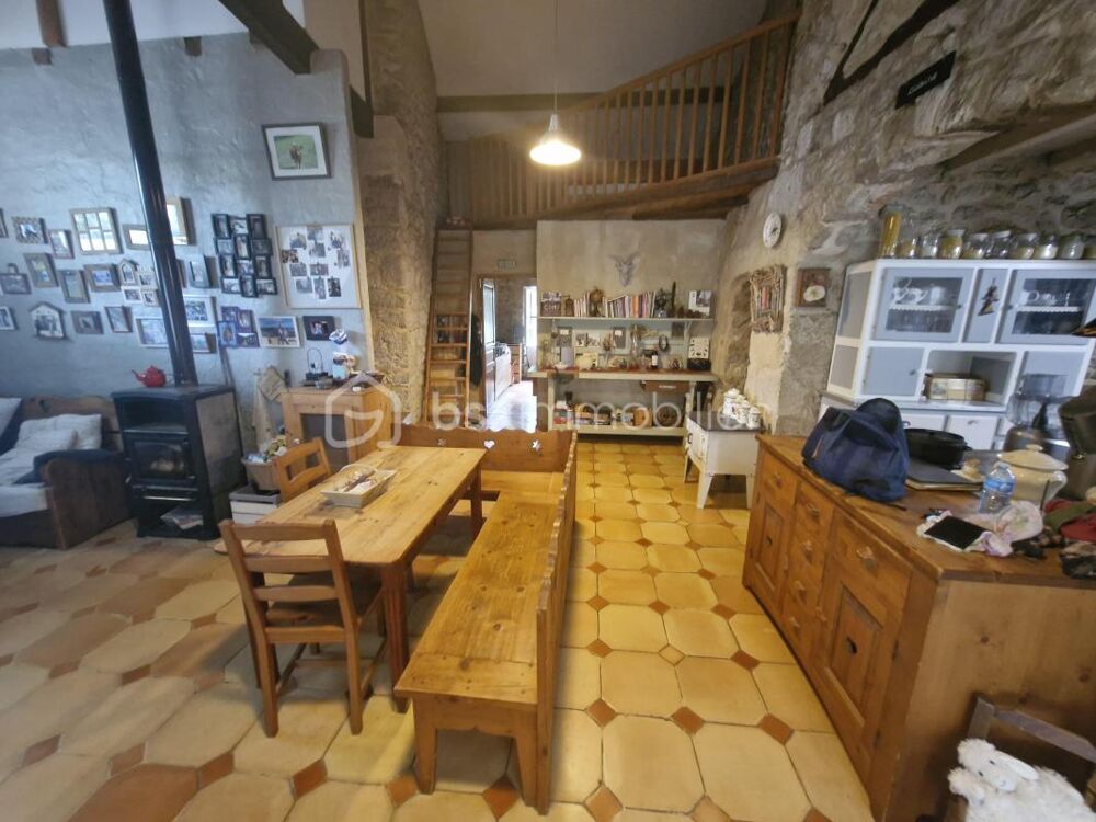 Charmante maison longère de 350m2 à Port-Sainte-Foy-et-Ponchapt