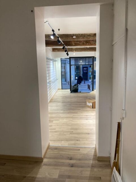   03000 MOULINS - Location  Local commercial 65 m², Emplacement N°1 