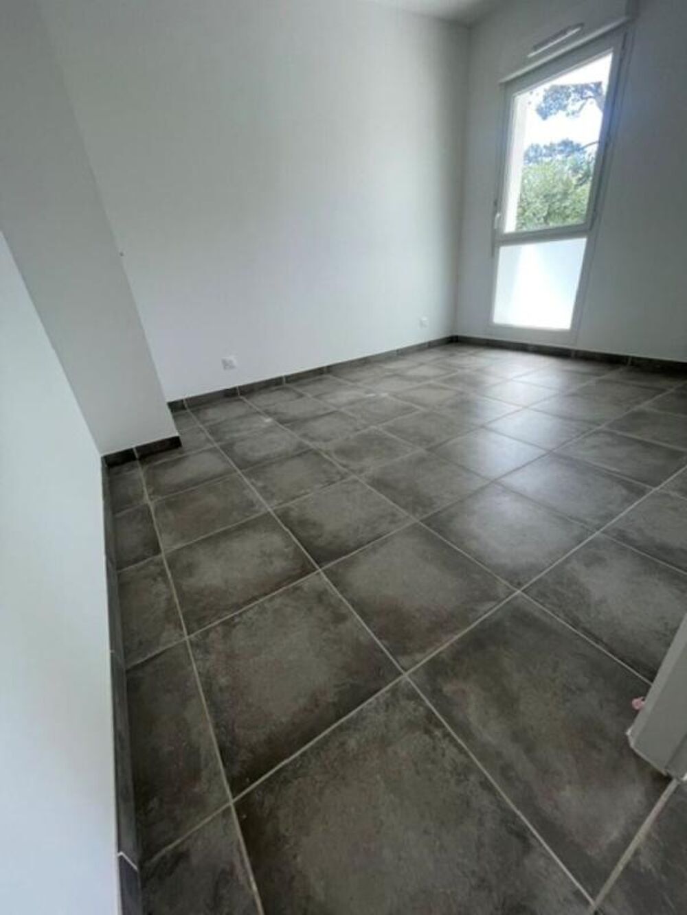 Vente Appartement LA SEYNE SUR MER - T2 de plus de 42 m²   proche de la mer La seyne sur mer