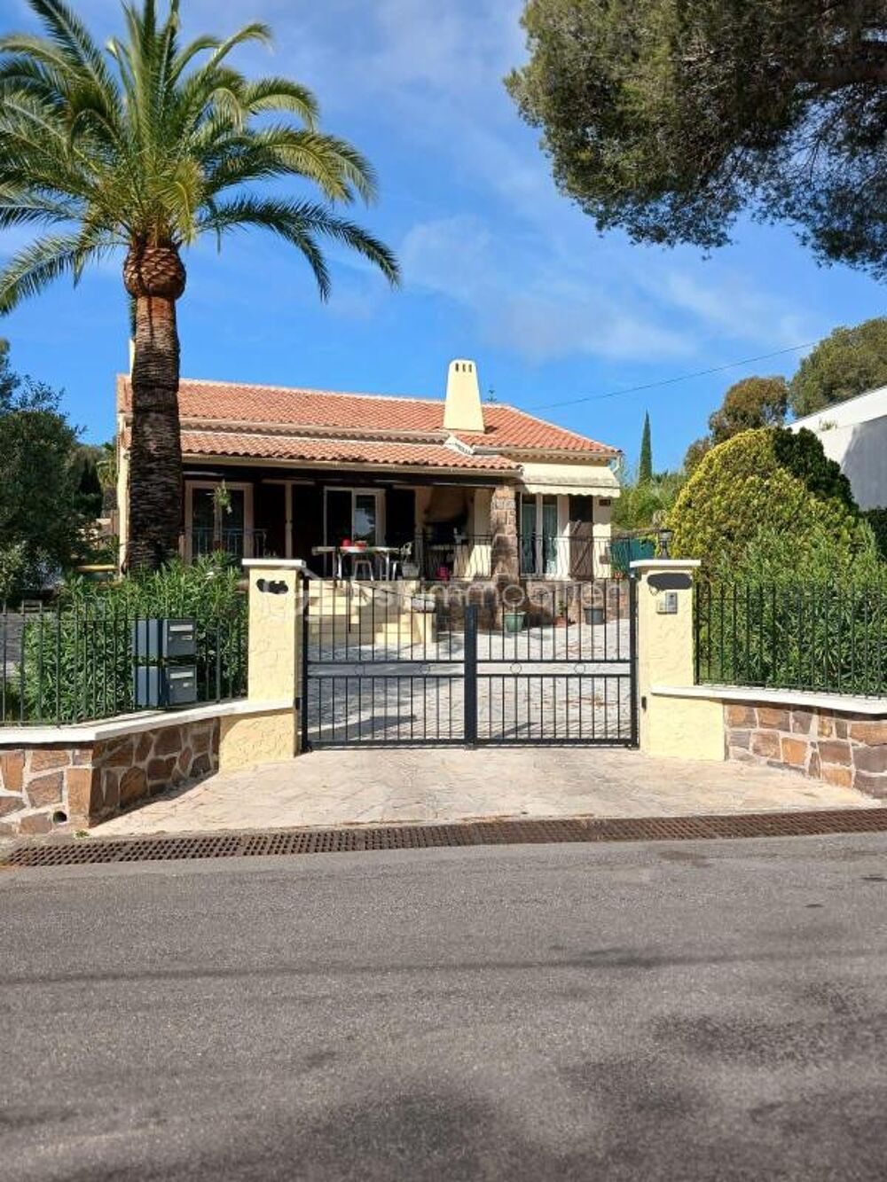 � vendre  Maison Agay (83530)