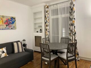  Appartement à louer 2 pièces 45 m²