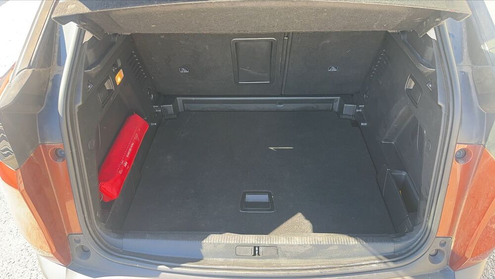 3008 II 1.2 PureTech 130 Crossway 2019 occasion 69120 Vaulx En Velin