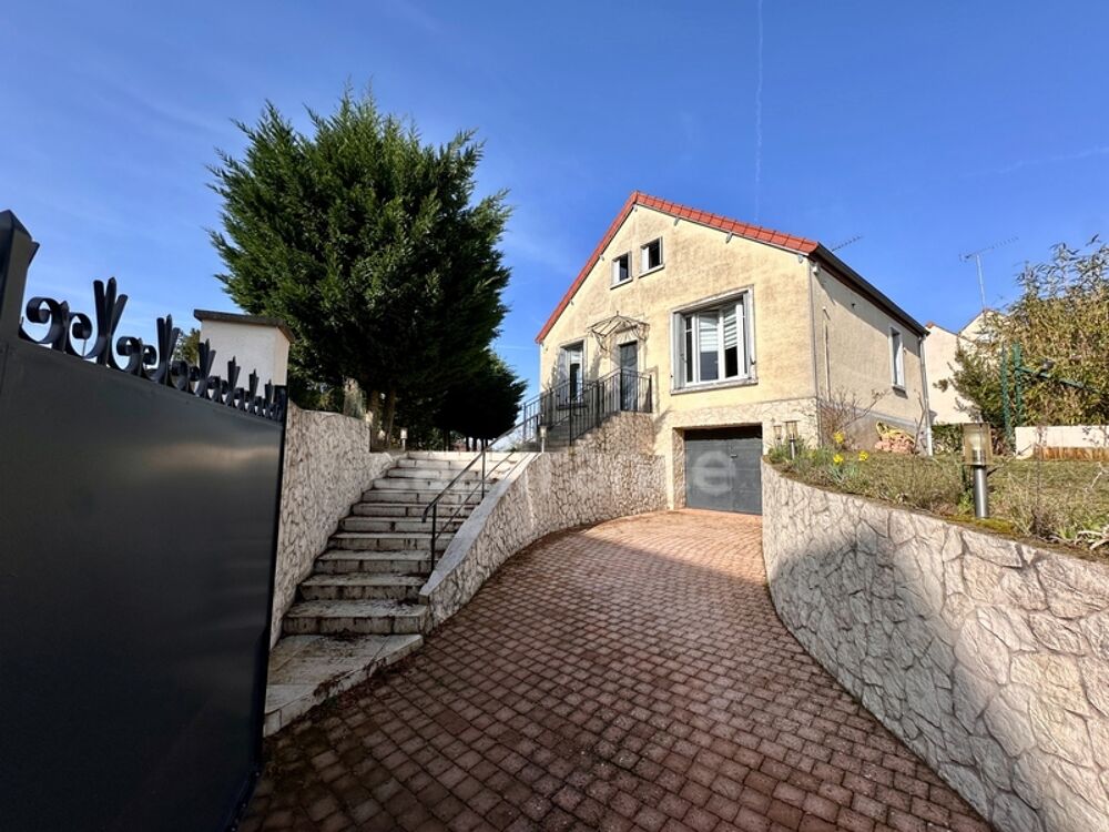 Vente Maison Maison à vendre 5 pièces  4 Chambres FEUCHEROLLES (78) Feucherolles