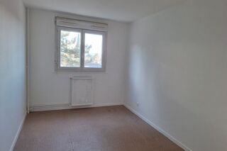  Appartement � vendre 4 pi�ces 83 m�