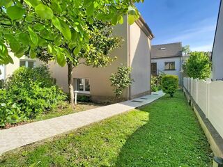  Maison à vendre 10 pièces 286 m²