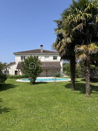  Maison � vendre 9 pi�ces 282 m�