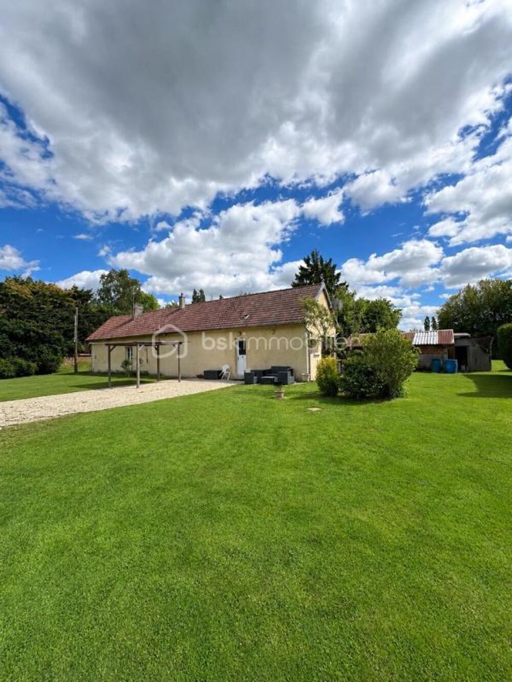 Maison 3 pièces aux Andelys - Terrain 1023 m² et dépendance