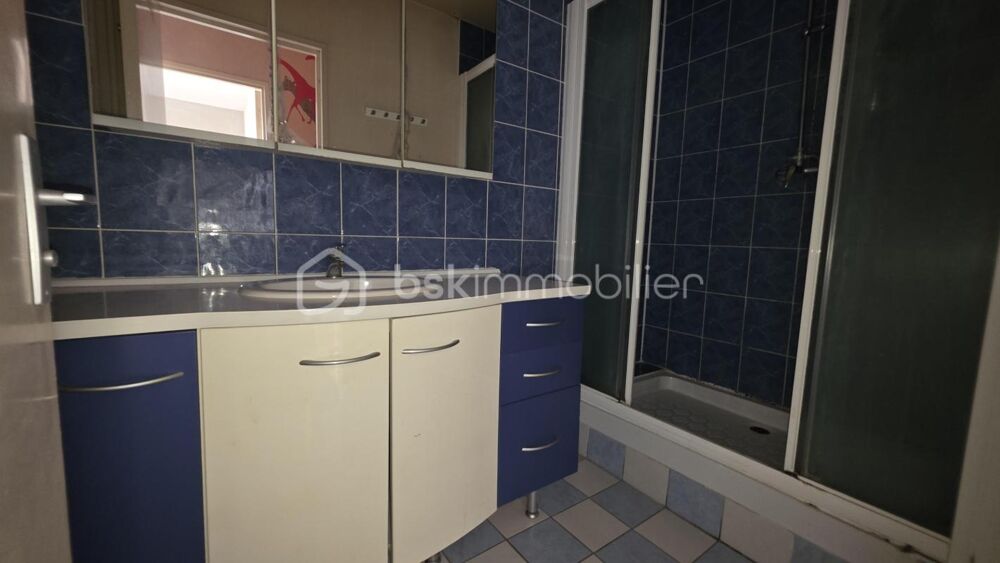 Appartement F3 - 65 m2 - 2 chambres - balcon VUE SEINE - Parking privatif couvert