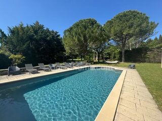  Maison � vendre 7 pi�ces 240 m�