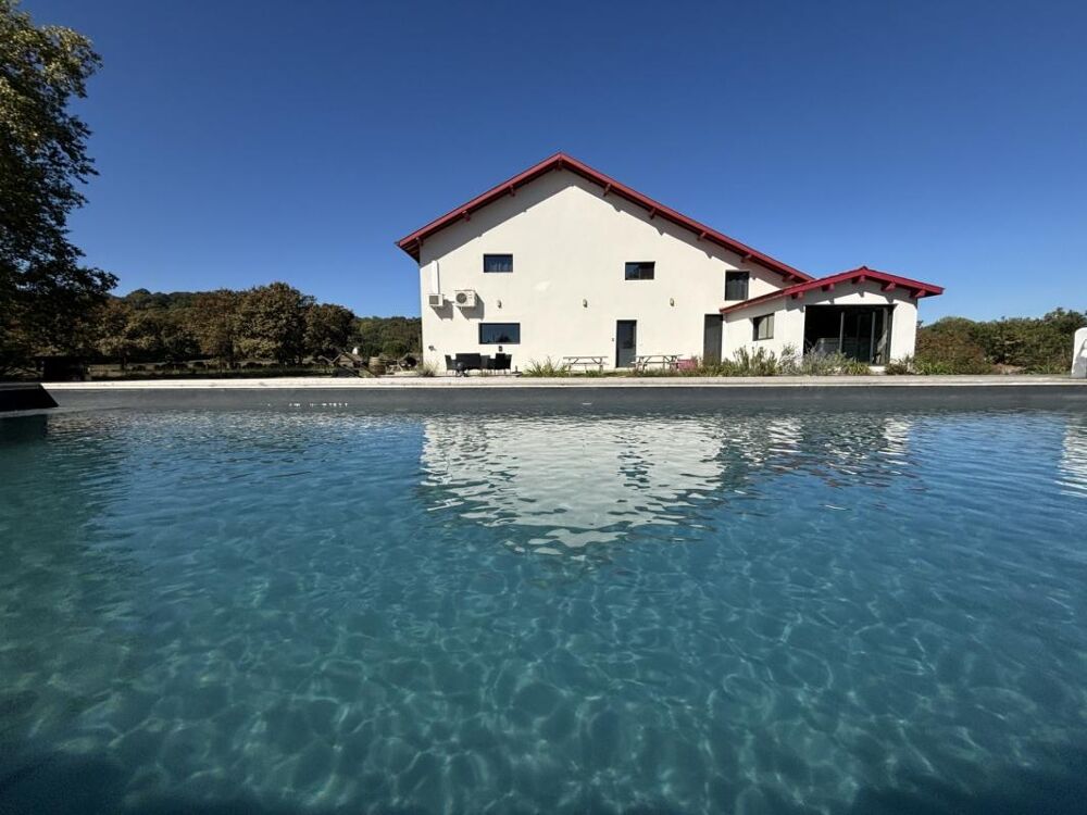 Vente Propriété/Château Propriété à vendre 14 pièces Saint jean de Marsacq (40) avec salle de bal de plus de 100m2 sur terrain de plus de 4 hectares Saint jean de marsacq