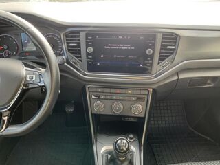 T-ROC 1.0 TSI 110 CH ACTIVE 2021 occasion 14650 Carpiquet