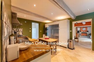  Maison  vendre 10 pices 210 m