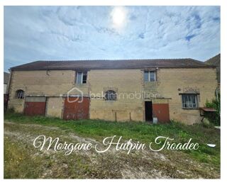  Remise / Grange � vendre 1 pi�ce 250 m�