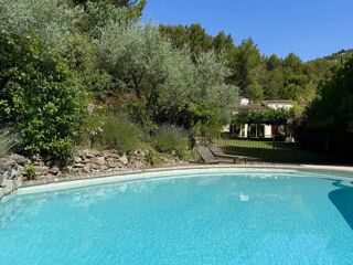  Villa à vendre 11 pièces 190 m²