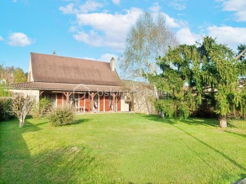   Maison au c�ur du village de Cazals : Calme & Commodit�s � port�e de main Maison - 6 pi�ce(s) - 125 m�