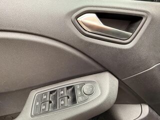 Clio V E-TECH FULL HYBRID 145 EVOLUTION RENAULT 2024 occasion 94100 Saint Maur Des Fossees