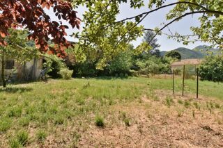  Terrain à vendre 528 m²