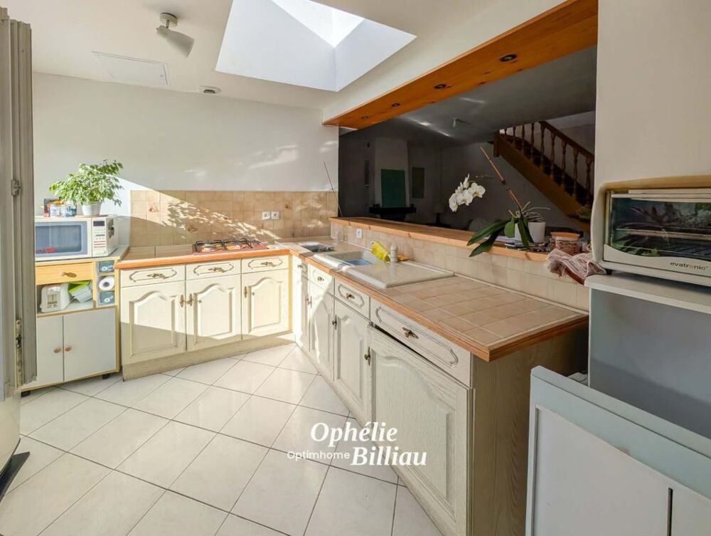 Vente Maison **Maison 81 m² avec jardinet, box et parking – Isbergues** Isbergues