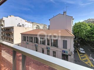  Appartement � vendre 3 pi�ces 77 m�