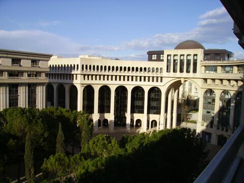  Appartement � louer 2 pi�ces 56 m�