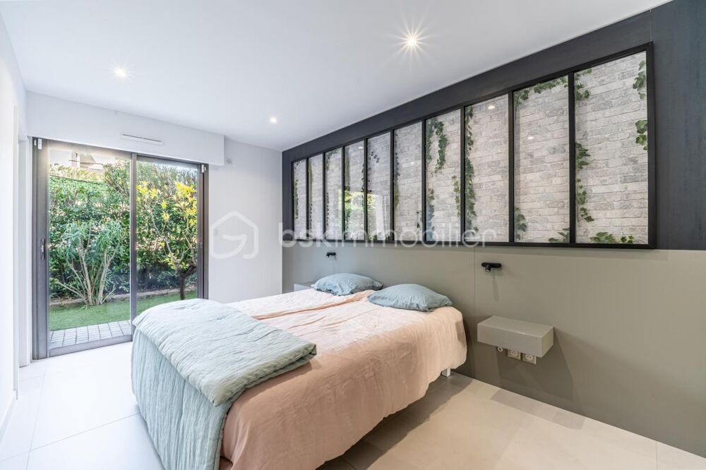 � vendre  Appartement Saint-Rapha�l (83700)