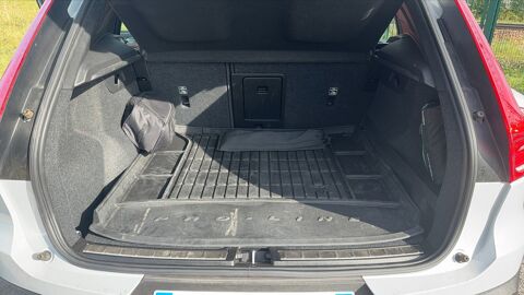 XC40 2.0 B4 197 Geartronic 8 Inscription Luxe - Automatique Toit 2020 occasion 74100 Annemasse