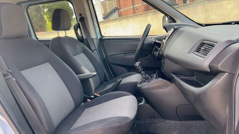 Doblo 1.6 Multijet 90 Emotion 2013 occasion 76240 Belbeuf