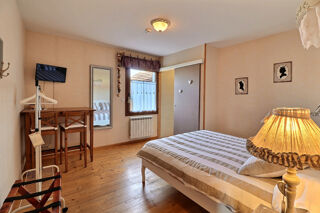  Immeuble � vendre 353 m�