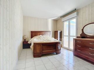  Maison � vendre 9 pi�ces 270 m�