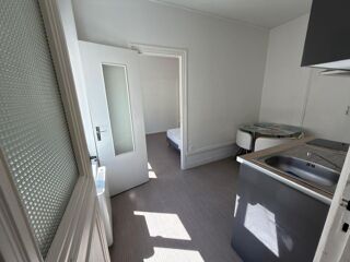  Appartement à louer 1 pièce 23 m²