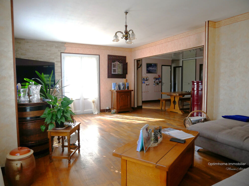 Vente Maison Maison familiale plain-pied avec 4 chambres - jardin aménagé - proche de Lorris Noyers