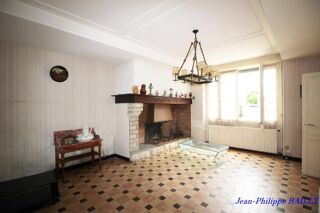  Maison à vendre 10 pièces 214 m²