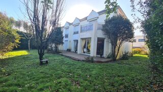  Maison à vendre 7 pièces 220 m²