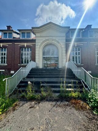  Immeuble � vendre 12 pi�ces 1883 m�