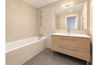 Vente Appartement Appartement T3 de 70m² et grande terrasse à SAINT-LAURENT-DU-VAR Saint laurent du var