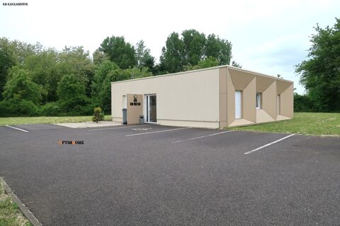 TUCQUEGNIEUX (54) A 25KM D 'ESCH SUR ALZETTE, LOCAL COMMERCIAL DE 104 M² NEUF SUR 14 ARES DE TERRAIN AVEC PARKINGS 239500 54640 Tucquegnieux