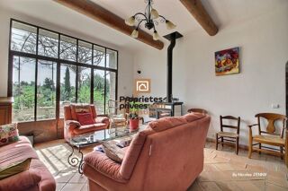  Maison � vendre 6 pi�ces 218 m�