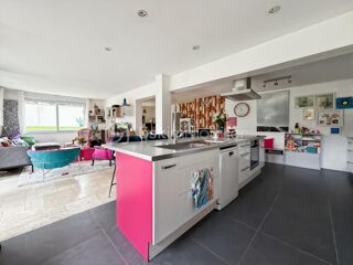  Maison à vendre 8 pièces 220 m²