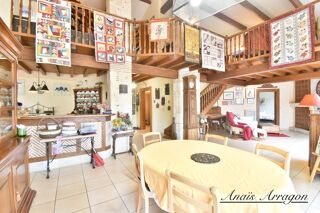  Villa  vendre 6 pices 275 m