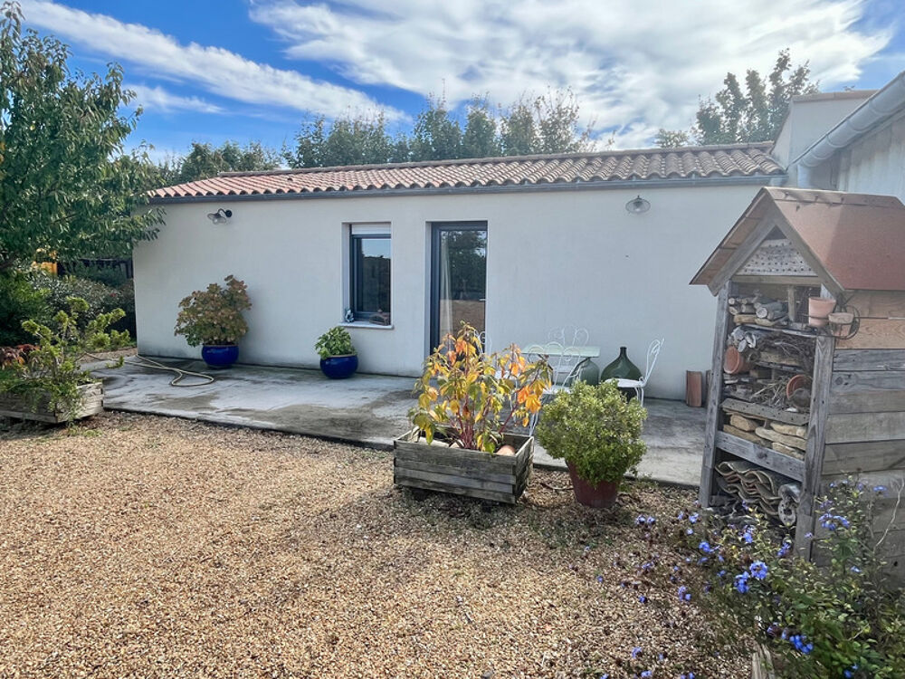 Vente Villa SAINTE RADEGONDE DES NOYERS (85450) ADORABLE VILLA PLAIN PIED 2021 AVEC HANGAR 180M² SUR 1200M² CLOS Sainte radegonde des noyers
