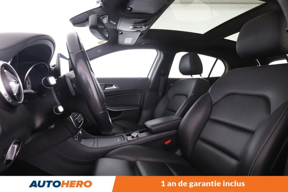 Classe GLA 200 d Activity Edition 4Matic 7G-DCT 136 ch 2017 occasion 92130 Issy-les-Moulineaux
