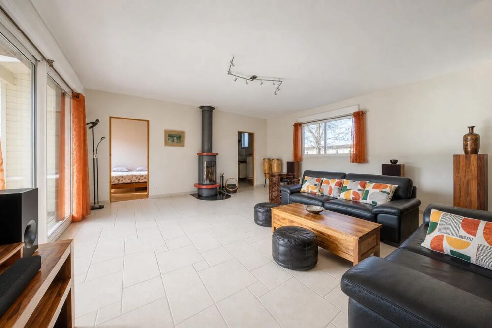 Vente Maison Maison lumineuse de 196 m² à Cubzac-les-Ponts Cubzac les ponts