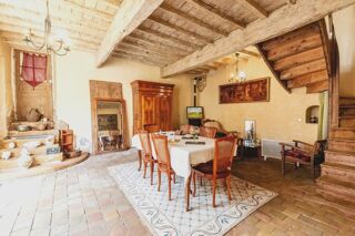  Maison à vendre 8 pièces 275 m²