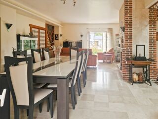  Maison � vendre 7 pi�ces 203 m�