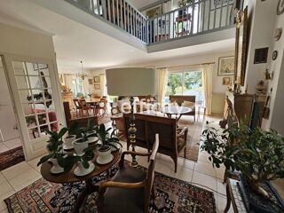  Maison à vendre 7 pièces 196 m²