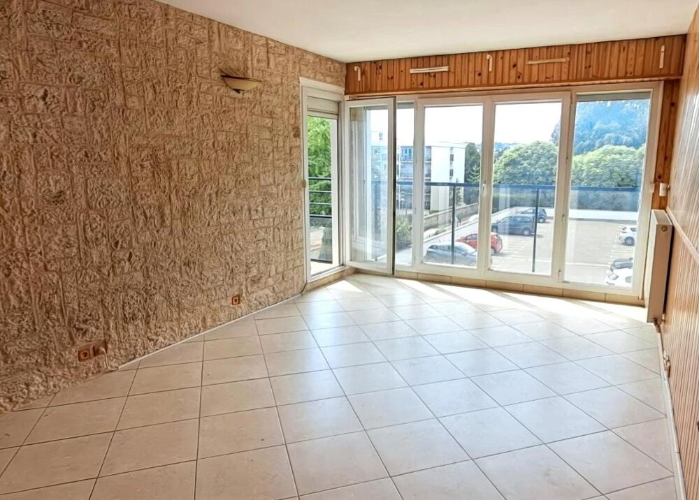 PLAISIR (78) - ? Vente appartement dans résidence prisée avec 2 chambres ??, balcon et place de parking ?